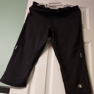 NWT Champion Workout Capri Black Bottoms
